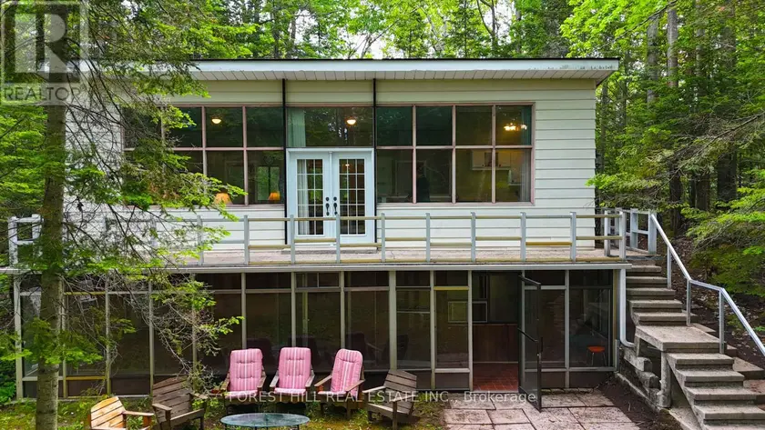 Detached at 49 LESLIE STREET, Wasaga Beach