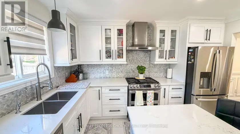 Detached at 2 IRENE DRIVE, Barrie