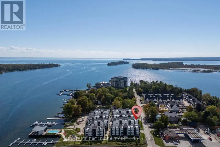Townhouse at 2 MARINER'S PIER WAY, Orillia