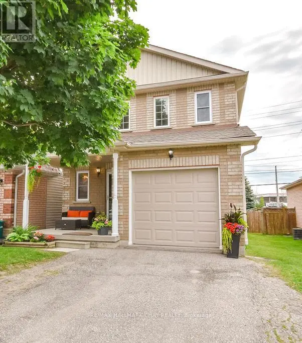 Semi-Detached/Link at 37 JULIA CRESCENT, Orillia