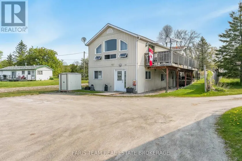 Detached at 5632 PENETANGUISHENE ROAD, Springwater
