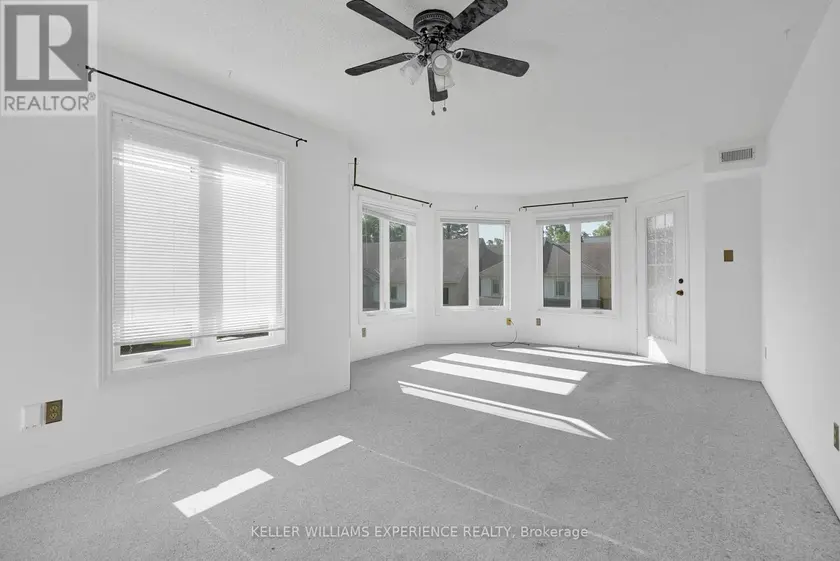 Apartment at 204 - 492 LACLIE STREET, Orillia