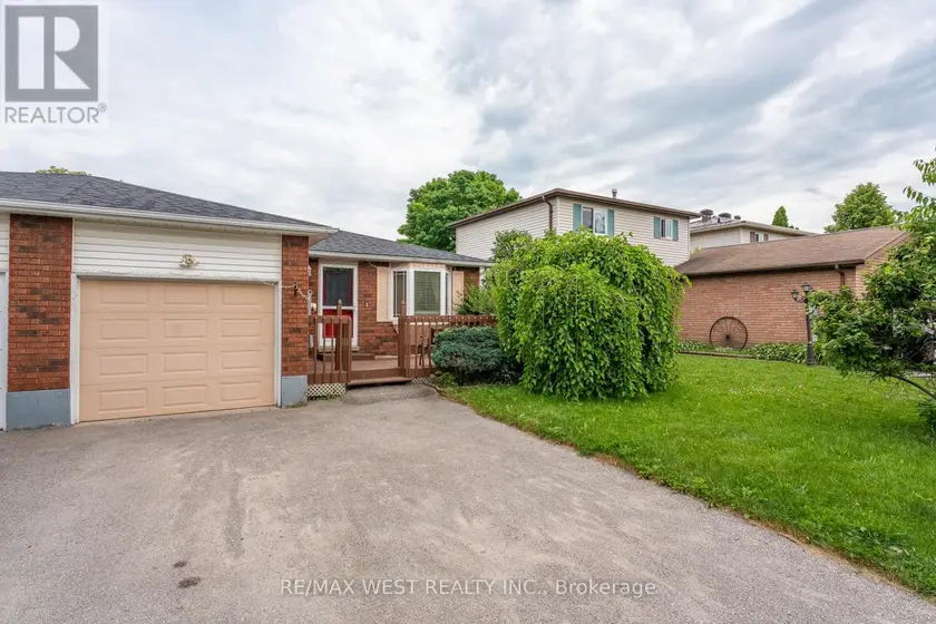 Semi-Detached/Link at 369 GALLOWAY BOULEVARD, Midland
