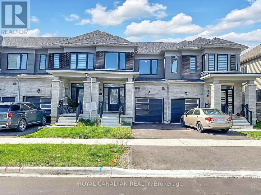 Townhouse at 21 TAMWORTH TERRACE, Barrie