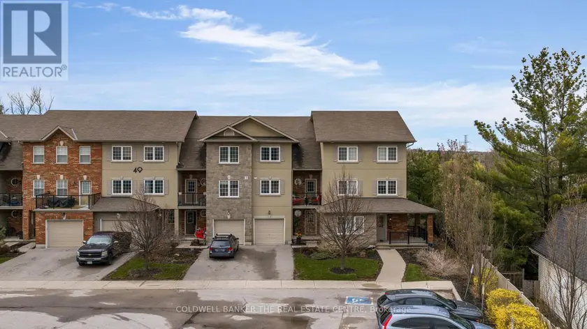 Townhouse at 7 - 49 FERNDALE DRIVE S, Barrie