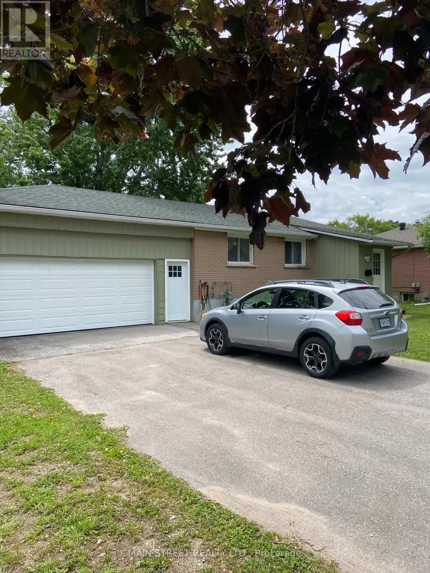 Detached at 329 JAMES STREET E, Orillia