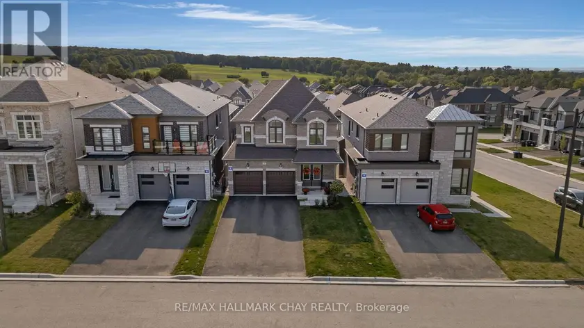 Detached at 4 PERIWINKLE ROAD, Springwater