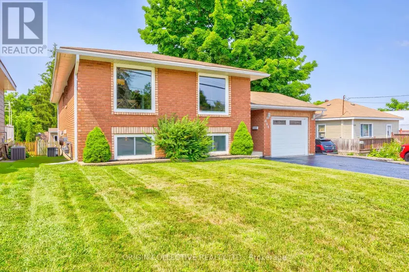 Detached at 444 WILLIAM STREET, Midland