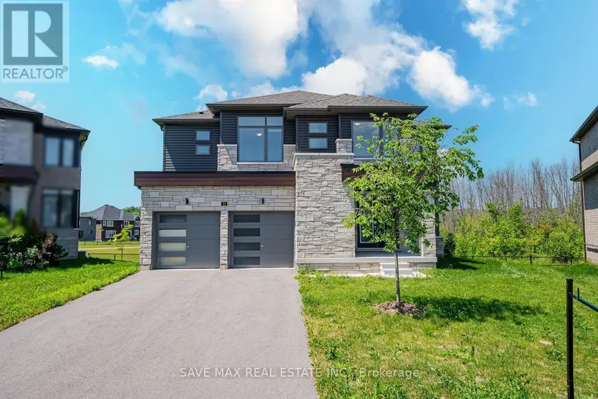 Detached at 13 DEL RAY CRESCENT, Wasaga Beach