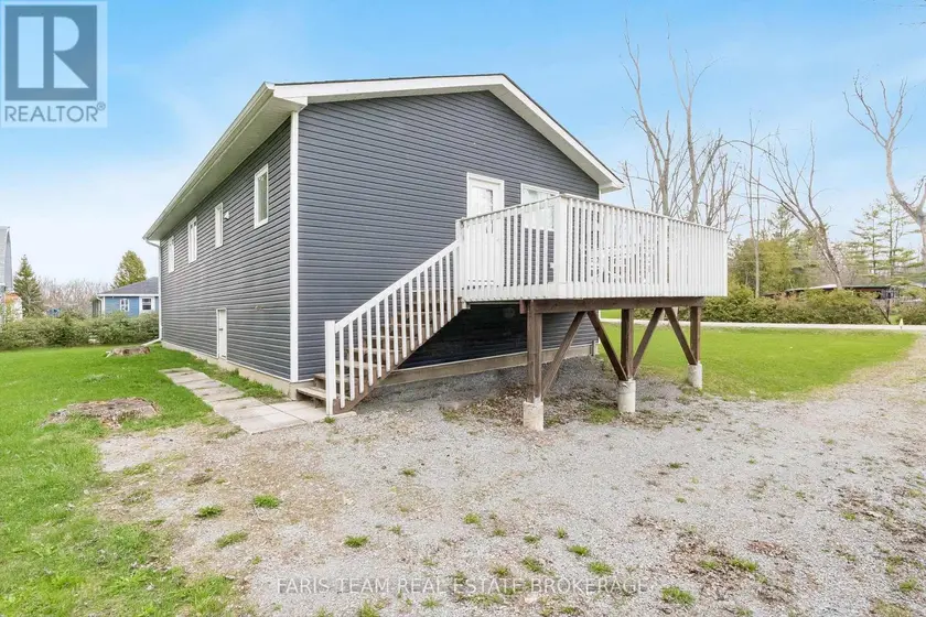 Detached at 3554 JOHN STREET, Ramara