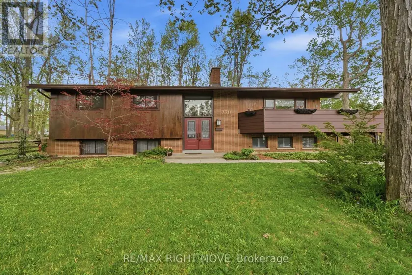 Detached at 220 BELMORAL DRIVE, Orillia