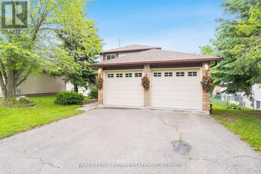 Detached at 361 GALLOWAY BOULEVARD, Midland