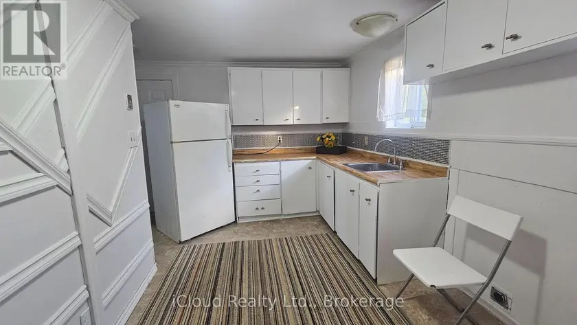 Detached at 241 JOHN STREET, Orillia