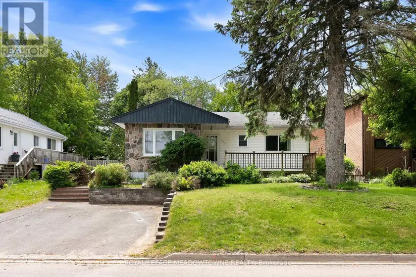 Detached at 209 CLIFF ROAD, Barrie