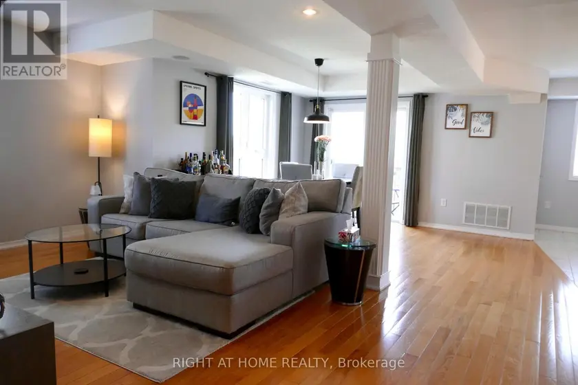 Apartment at 2 - 17 CHELTENHAM ROAD, Barrie