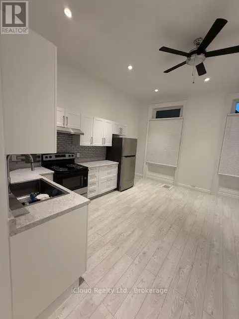 Semi-Detached/Link at 61 MARY STREET, Barrie