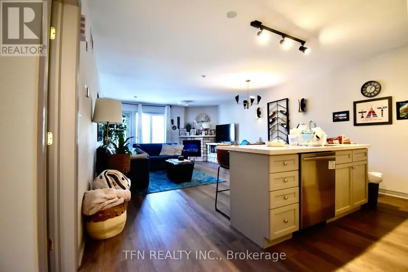 Apartment at 2498 - 90 HIGHLAND DRIVE, Oro-Medonte