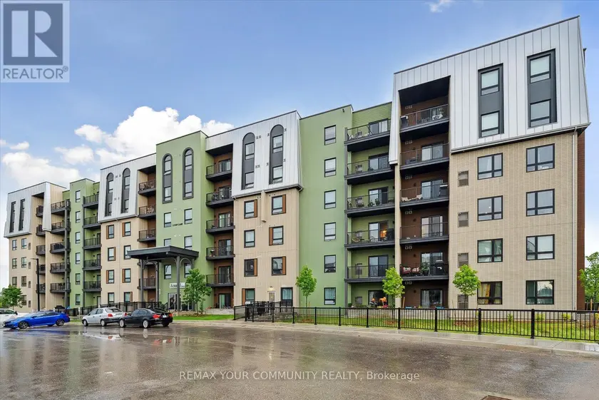 Apartment at 204 - 5 CHEF LANE, Barrie