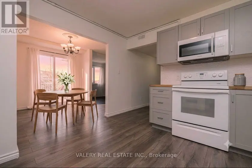Townhouse at 44 - 510 ESSA RD ROAD, Barrie