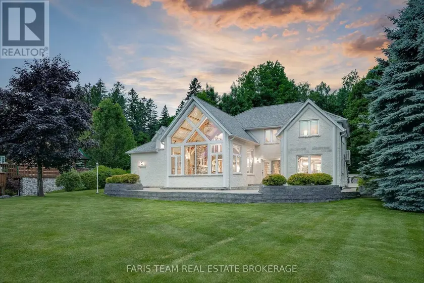 Detached at 187 CHAMPLAIN ROAD, Penetanguishene