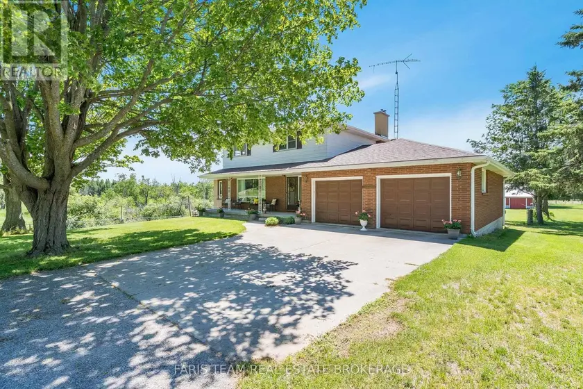 Detached at 2966 GEORGE JOHNSTON ROAD, Springwater