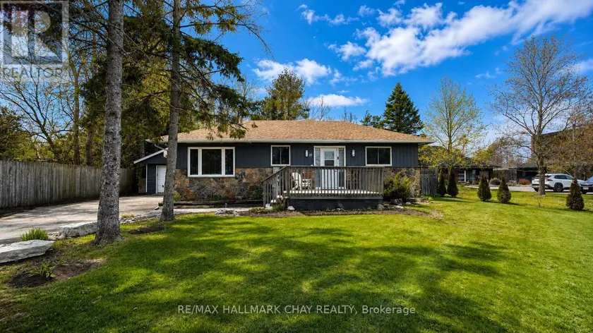 Detached at 10 FINLAY MILL ROAD, Springwater