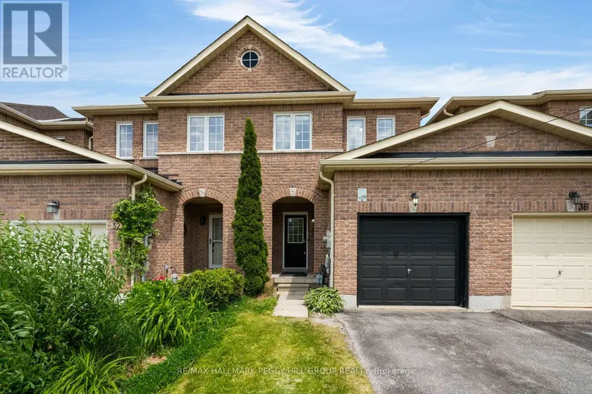 Townhouse at 34 ARCH BROWN COURT, Barrie