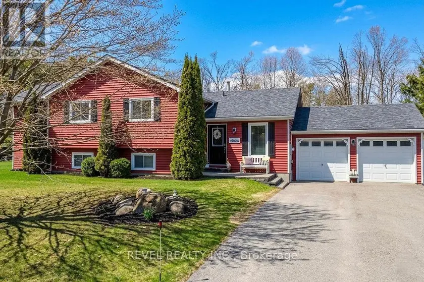 Detached at 16 SUMAC CRESCENT, Oro-Medonte