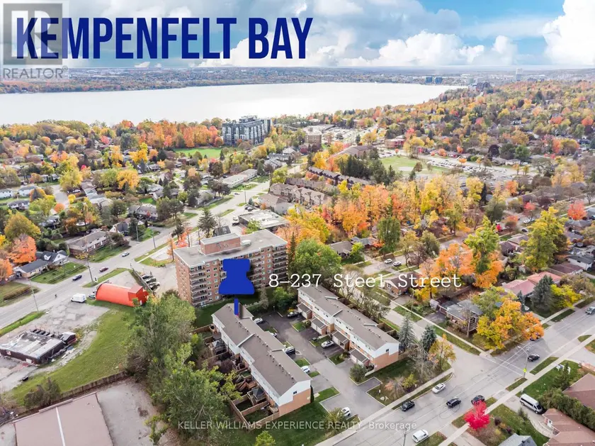 Townhouse at 8 - 237 STEEL STREET, Barrie