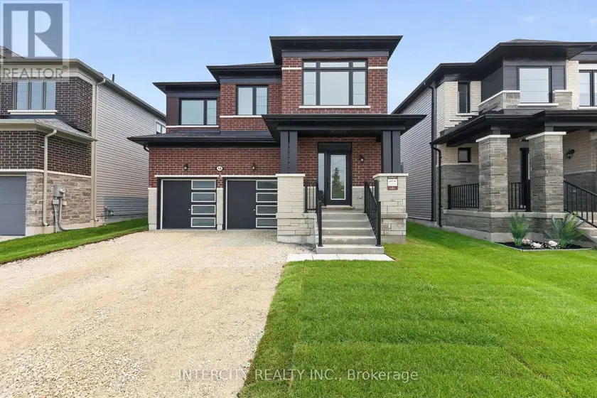 Detached at 14 LEGACY CIRCLE, Wasaga Beach
