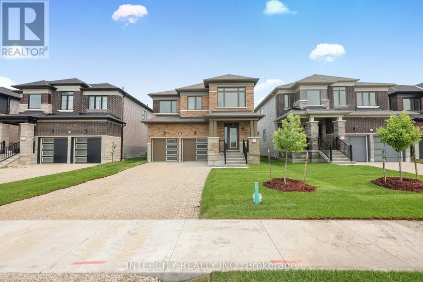 Detached at 18 LEGACY CIRCLE, Wasaga Beach