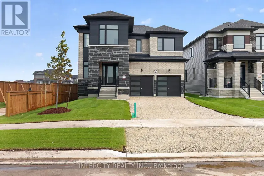 Detached at 22 LEGACY CIRCLE, Wasaga Beach
