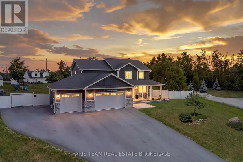 Detached at 4 CHESLOCK CRESCENT, Oro-Medonte