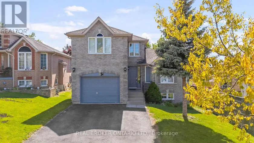 Detached at 31 BELL STREET, Barrie (Ardagh)