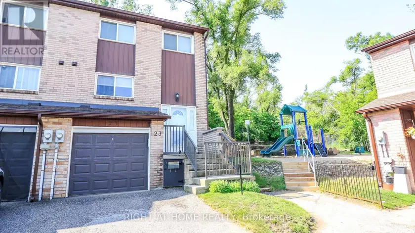 Townhouse at 23 - 52 ADELAIDE STREET, Barrie