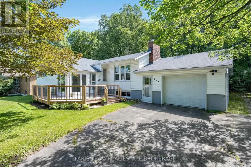 Detached at 257 CHURCH STREET, Penetanguishene