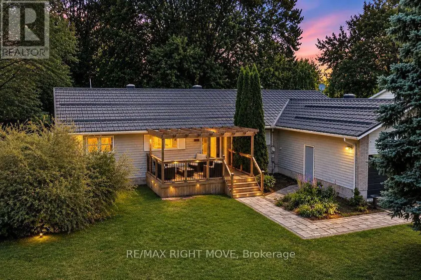 Detached at 3263 SHOREVIEW DRIVE, Severn
