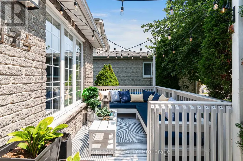 Semi-Detached/Link at 174 SUNDEW DRIVE, Barrie (Holly)