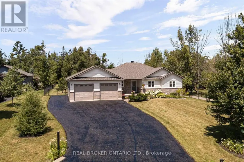 Detached at 34 MERRINGTON AVENUE, Oro-Medonte