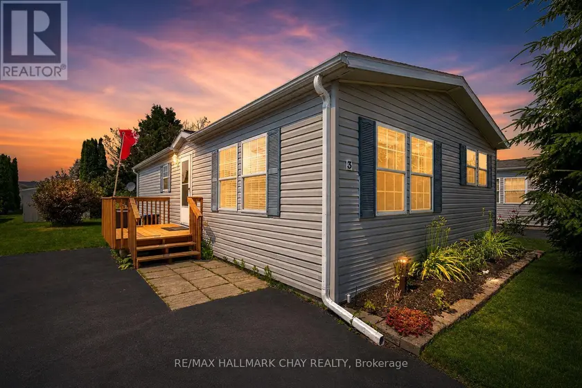 Detached at 3 ILLINOIS CRESCENT, Wasaga Beach