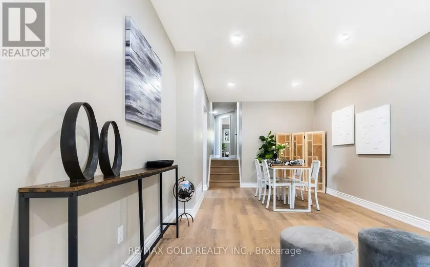 Semi-Detached/Link at 27 SYLVIA STREET, Barrie