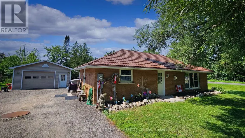Detached at 17 COURTLAND STREET, Ramara