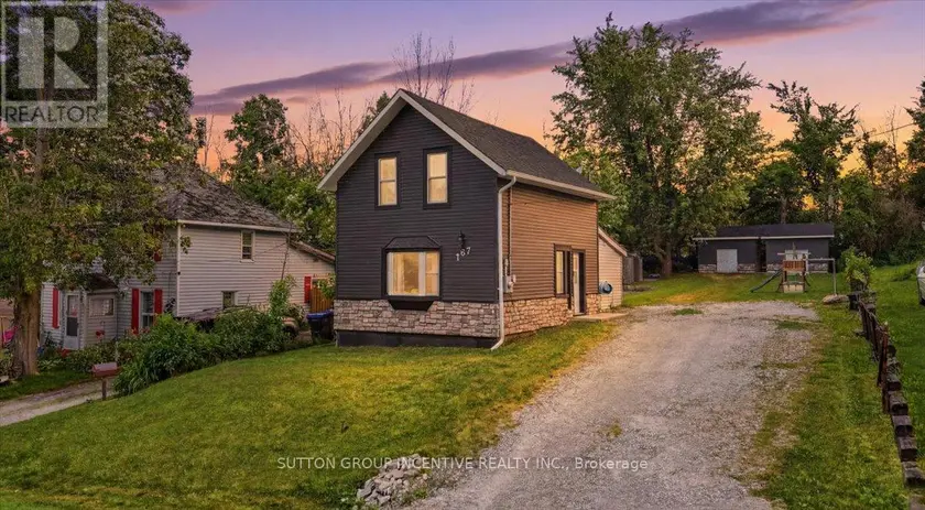 Detached at 107 PARK STREET, Tay
