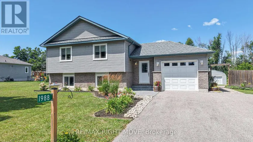 Detached at 1988 WARMINSTER SIDE ROAD, Oro-Medonte