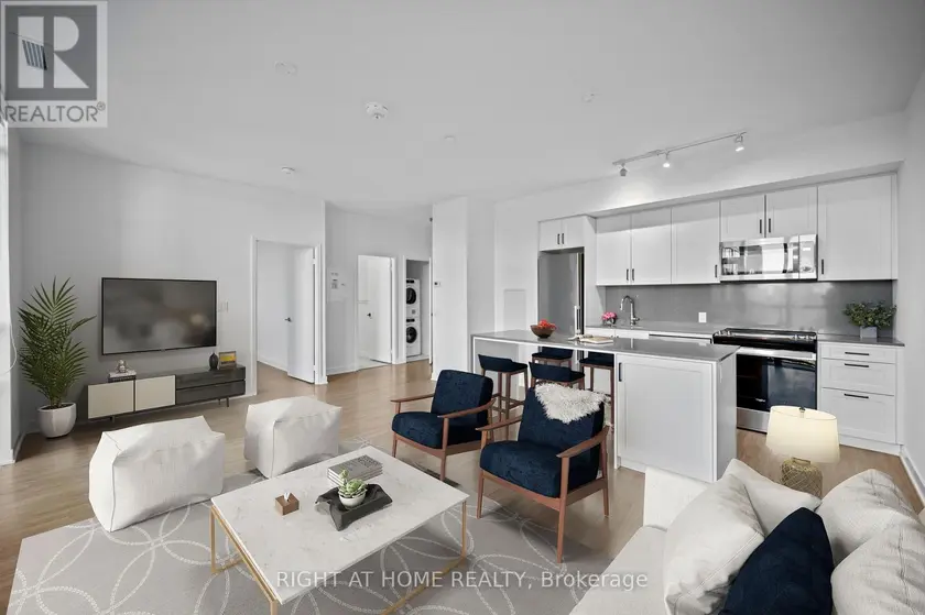 Apartment at 630 - 681 YONGE STREET, Barrie