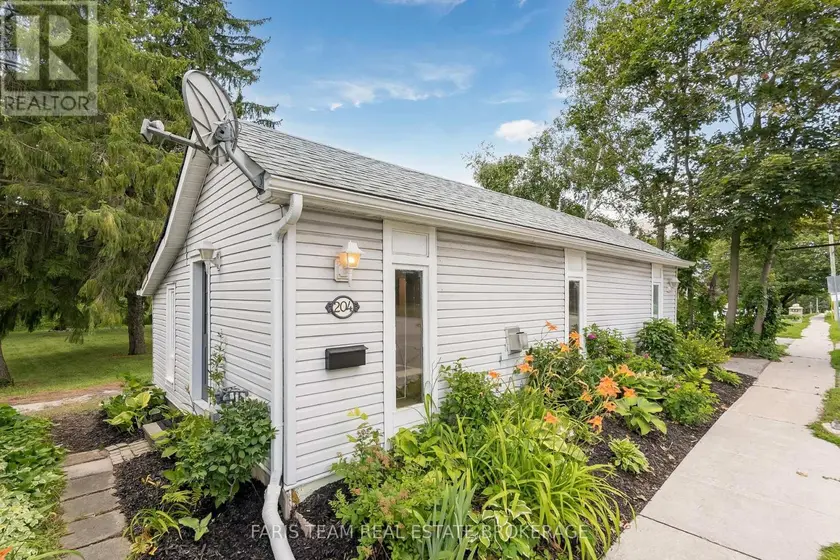 Detached at 204 COX MILL ROAD, Barrie
