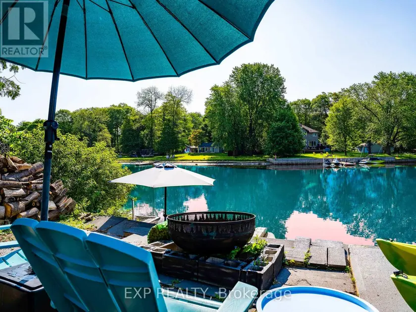 Detached at 27 SUNNIDALE ROAD S, Wasaga Beach