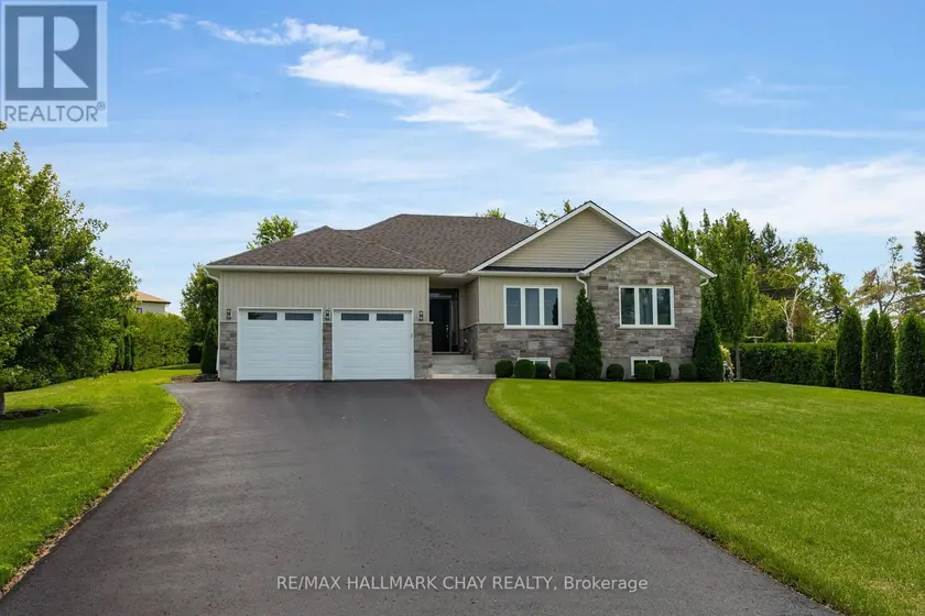 Detached at 1415 15 16 SIDE ROAD E, Oro-Medonte