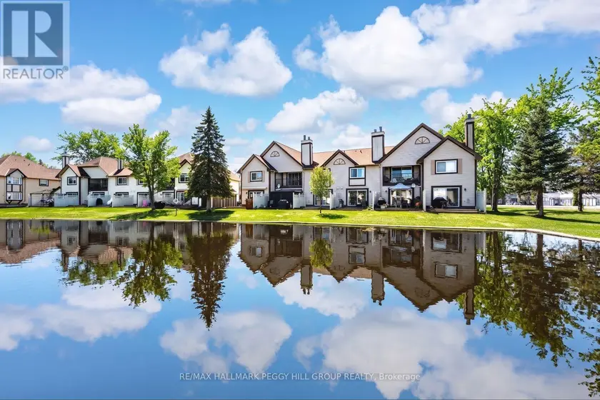 Townhouse at 4 - 11 LAGUNA PARKWAY, Ramara