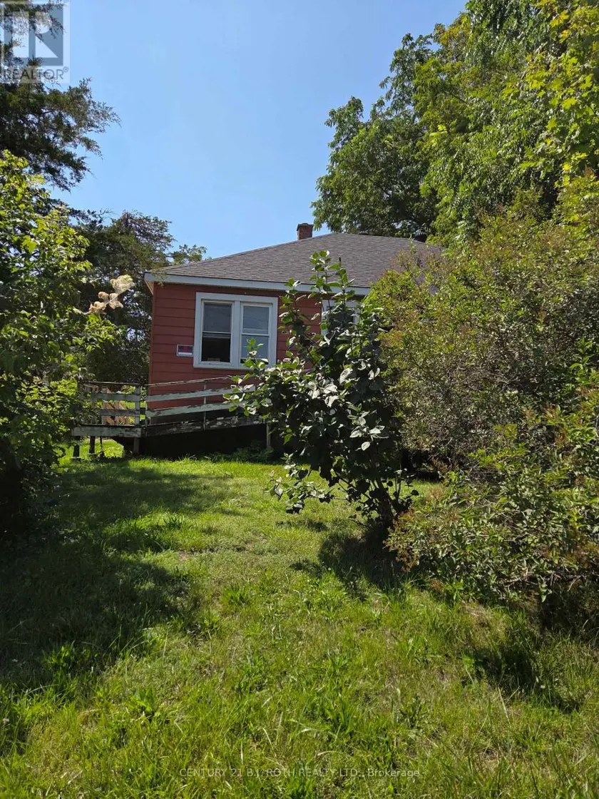 Detached at 79 FREDERICK STREET, Orillia